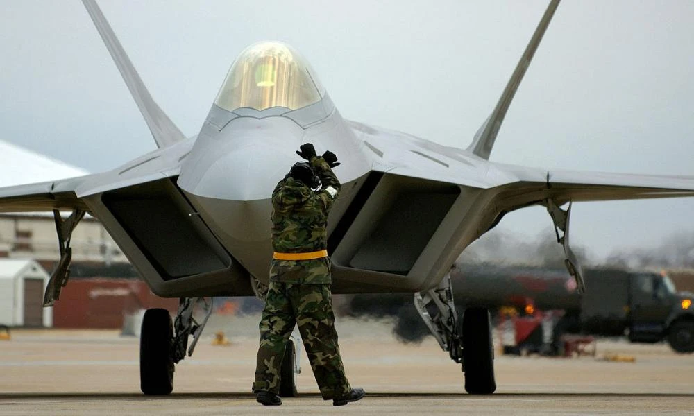 Το Ισραήλ θέλει το κορυφαίο F-22 Raptor αλλά οι ΗΠΑ δεν το δίνουν